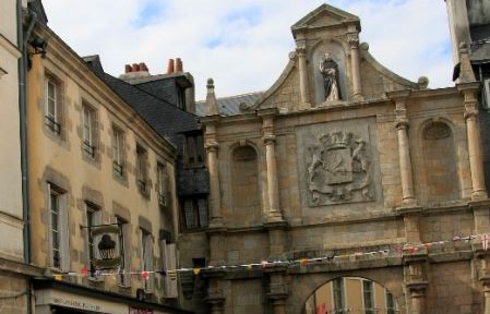 La puerta de San Vicente, monumento histórico de Vannes